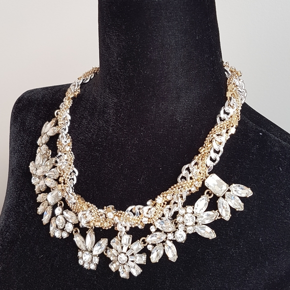 Statement necklace - Picture 2 of 3